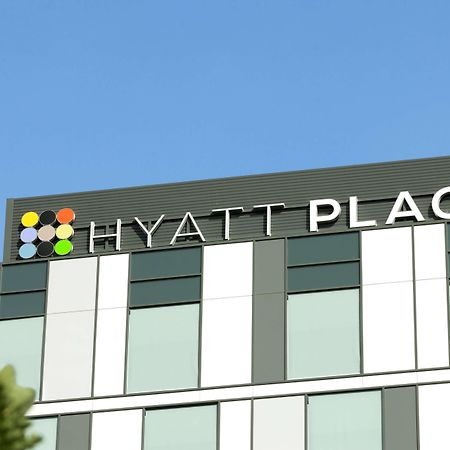 Hyatt Place West London Hayes ヒースロー エクステリア 写真