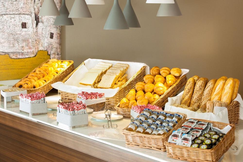 Hyatt Place West London Hayes ヒースロー エクステリア 写真